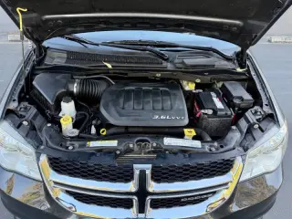Dodge Grand Caravan 2012