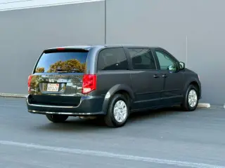 Dodge Grand Caravan 2012