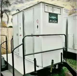 RENTA DE BAÑOS PORTÁTILES