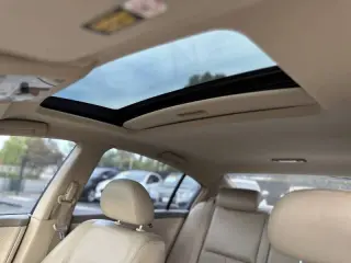2004 Nissan Maxima