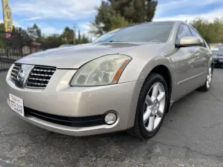 2004 Nissan Maxima