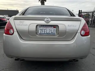 2004 Nissan Maxima