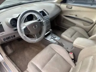 2004 Nissan Maxima