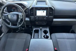 Ford F-150 2017 4x2 XL Cabina SuperCrew de 4 puertas 5.5 ft. SB