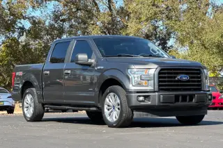 Ford F-150 2017 4x2 XL Cabina SuperCrew de 4 puertas 5.5 ft. SB
