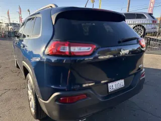 2018 Jeep Cherokee