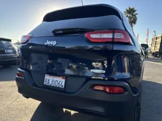 2018 Jeep Cherokee
