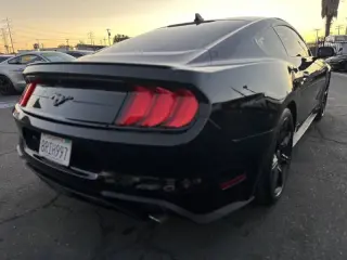 2020 Ford Mustang