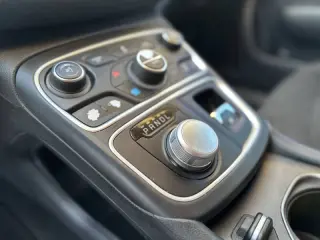 2016 Chrysler 200