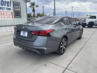 2022 Nissan Altima