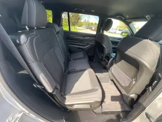 Jeep Grand Cherokee L 2026 4x2 Laredo 4dr SUV