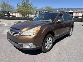 Subaru Outback 2011