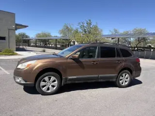 Subaru Outback 2011