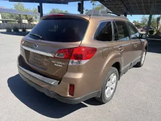 Subaru Outback 2011