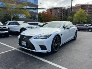 2023 Lexus LS