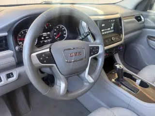 2018 GMC Acadia