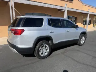 2018 GMC Acadia