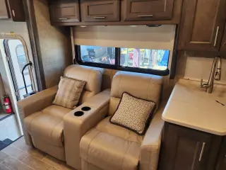 Chasis de autocaravana Ford 2020