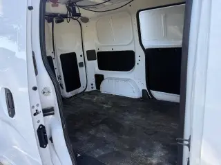 2019 Nissan NV200