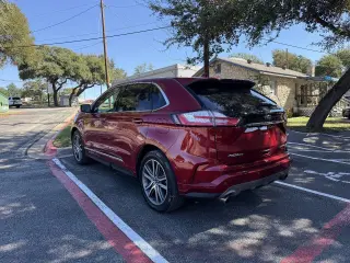 2019 Ford Edge