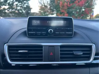 2014 Mazda MAZDA3