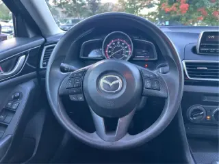 2014 Mazda MAZDA3