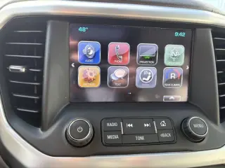 2017 GMC Acadia