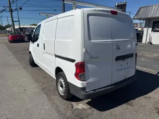 Nissan NV 200 del 2016