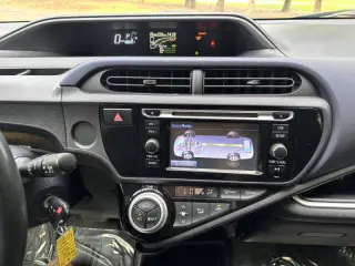 2016 Toyota Prius c