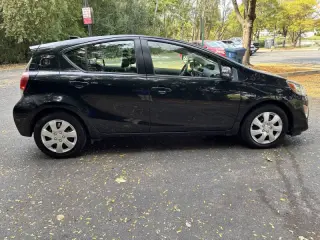 2016 Toyota Prius c