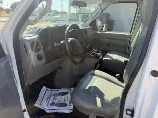 Ford E-Series 2014