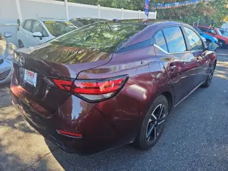 Nissan Sentra del año 2025