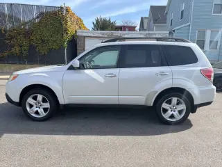 Subaru Forester 2010