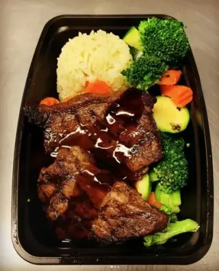 APA'S KITCHEN BUFFET