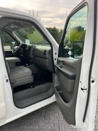 Nissan NV 2019