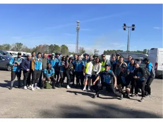ÁREA DE CHARLESTON- ¡CONTRATANDO CONDUCTORES!