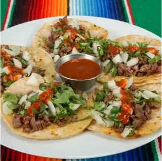 🌮 Auténticos Tacos