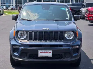 Jeep Renegade 2023 4x4 Latitude 4dr SUV
