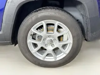 Jeep Renegade 2019 Latitude 4dr SUV
