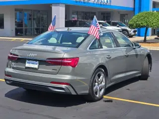 Audi A6 2024 AWD quattro Premium Plus 55 TFSI 4dr Sedán