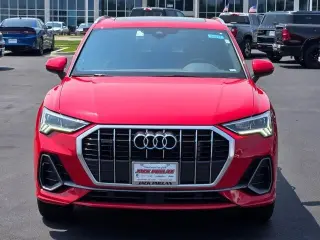 Audi Q3 2024 AWD quattro S line Premium 45 TFSI 4dr SUV