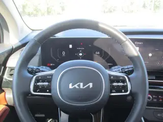 Kia Carnival 2025 SX Prestige 4dr Mini-Van