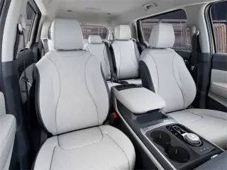 Kia Carnival Hybrid 2025 EX Monovolumen 4 puertas