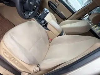 Kia Sedona 2015 LX 4dr Mini-Van