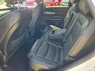 Genesis GV70 2025 AWD 2.5T Standard 4dr SUV