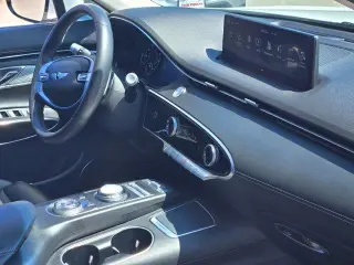 Genesis GV70 2025 AWD 2.5T Standard 4dr SUV