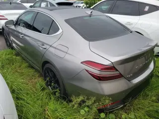 Genesis G70 2026 2.5T Prestige 4dr Sedán