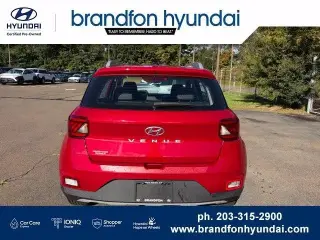 Hyundai VENUE 2022 Limited 4dr Crossover