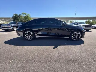 Hyundai IONIQ 6 2023 SEL 4dr Sedán