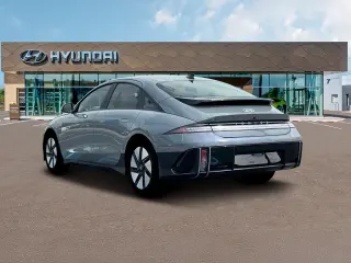Hyundai IONIQ 6 2025 SE Sedán de 4 puertas